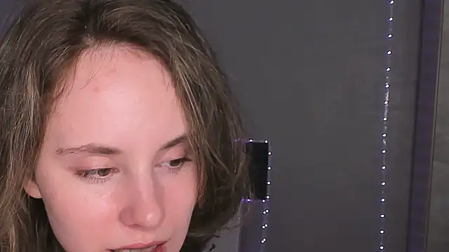 CrystaLeah's Live XXX Chat