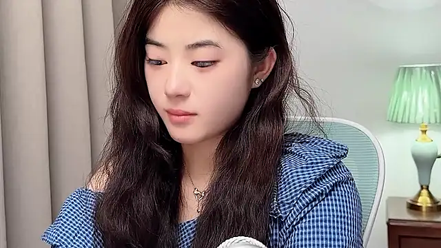 Nicole20266 Show Webcam