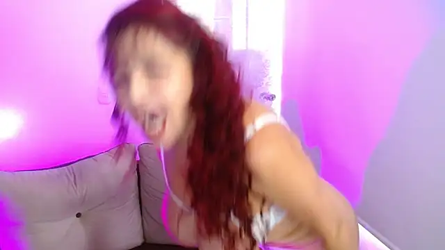 milfrousse Chat XXX live