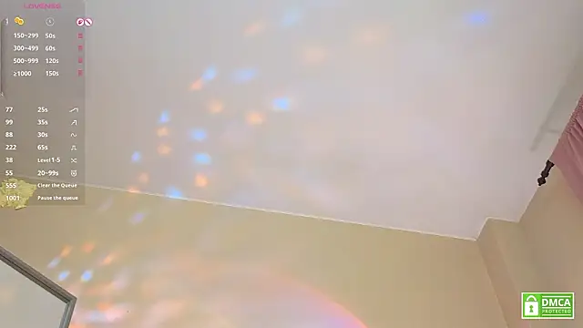 Chat +18 de OliviaKis_ ao vivo