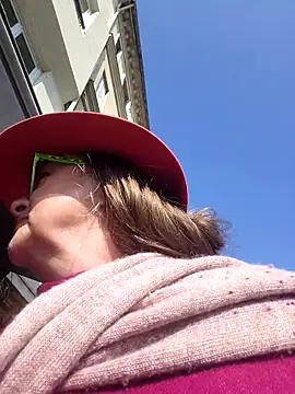 Pokazy przed kamerką – Hot-Muci