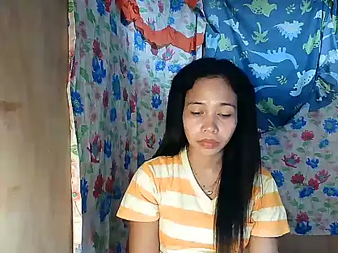 Chatroom XXX en direct de PinaySkinnyGirl