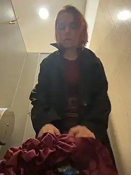 RosieSecret's Live XXX Chat