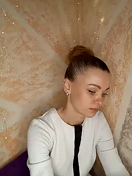 NitaXSky Adlı Modelin Canlı XXX Sohbeti