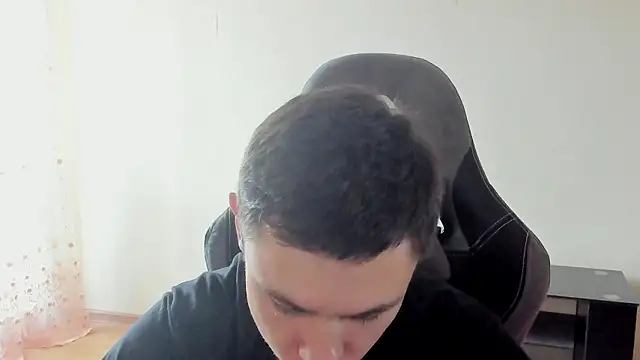 Alexmansuper's Live XXX Chat