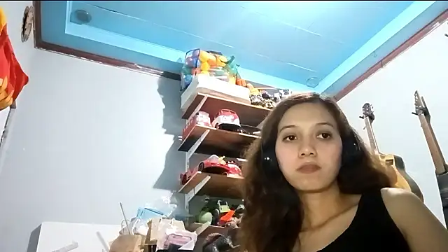 OlimpiaChapdelaine's Live XXX Chat