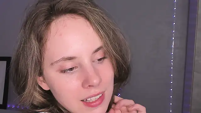 CrystaLeah Chat XXX in diretta