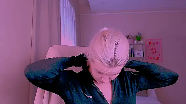 Hot_Blonda Live XXX-Chat