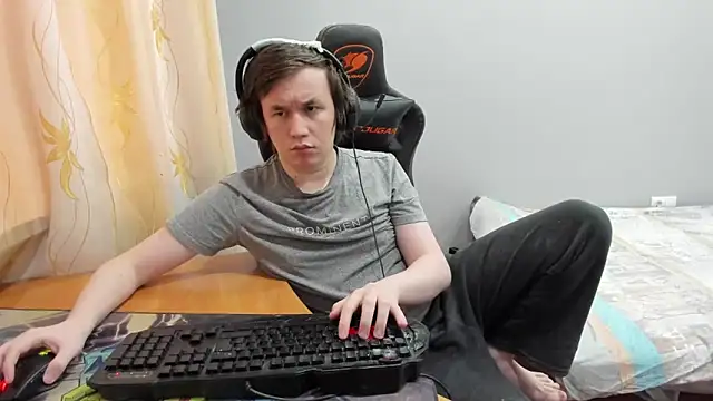 iliaskrislove – Kamerová šou