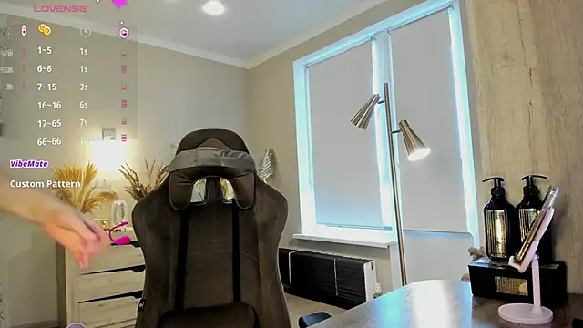 Živý XXX chat HotyPlays