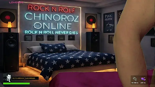 Show modela chino_roz na web-kameri