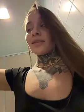 KishaMur: απευθείας συνομιλία ΧΧΧ