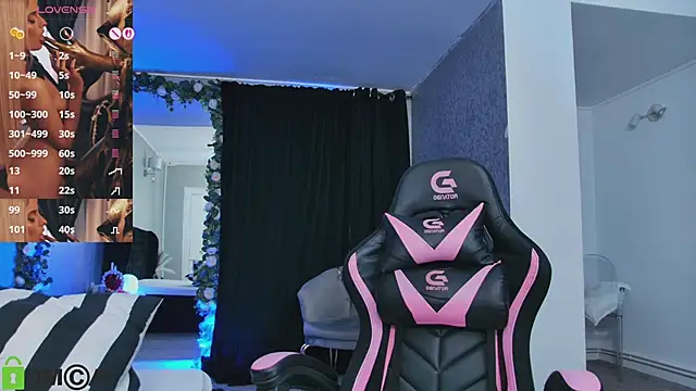 Živý XXX chat SelenaDaze