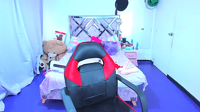 Chatroom XXX en direct de Luna_Analya