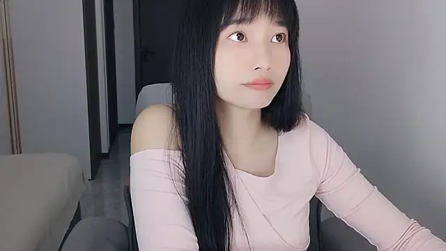 Lisa-3333's Live XXX Chat