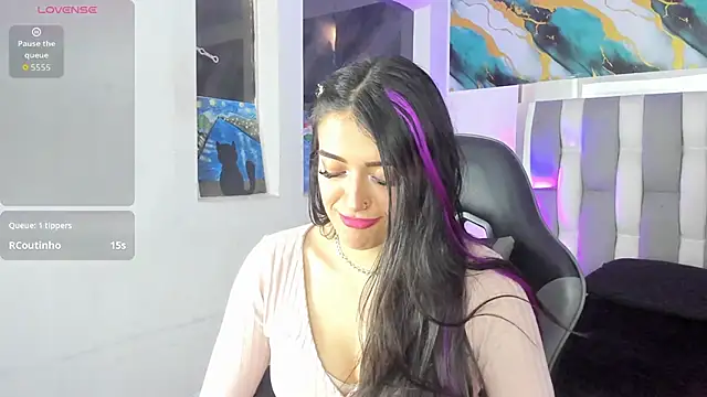 Chat XXX en directo de IsaDiiaz