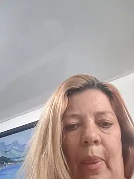 Вебкам-шоу karlaanqui1