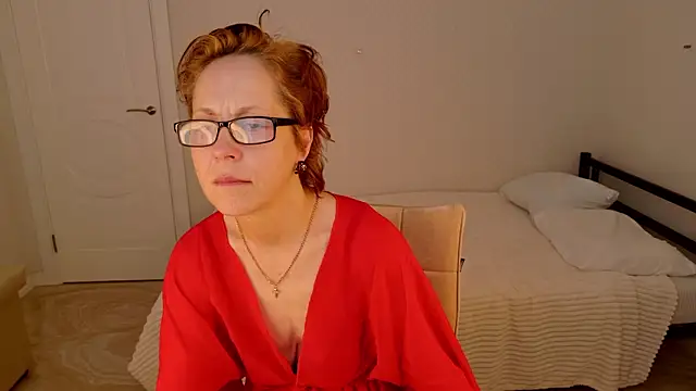 LioraWeiss: απευθείας συνομιλία ΧΧΧ