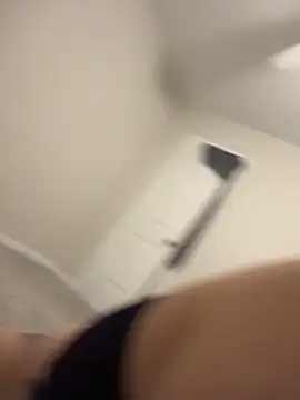 Chat XXX en directo de treasurebabii