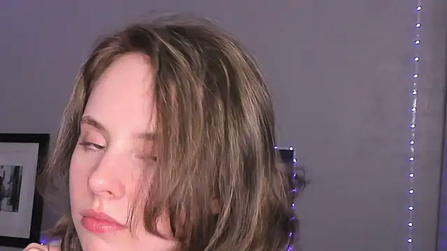 XXX chat uživo modela CrystaLeah