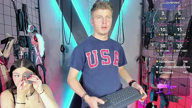 Show modela MrJustin_Brianna_BDSM na web-kameri