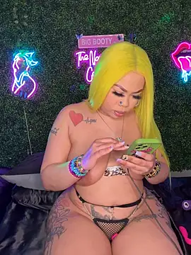 RenaThickAss: απευθείας συνομιλία ΧΧΧ