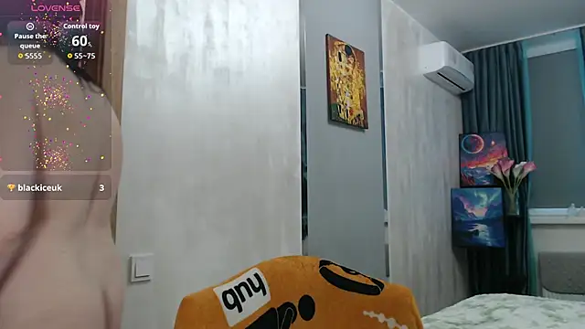 XXX chat uživo modela Stacy_Davice