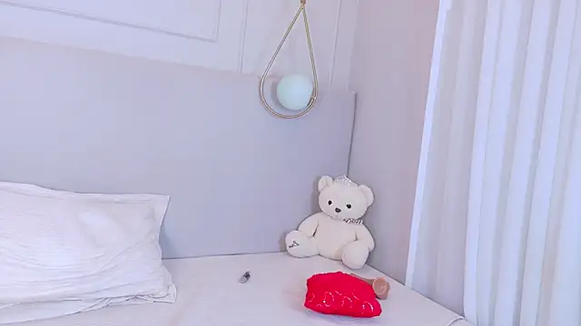 Онлайн чат XXX JosselynBrown