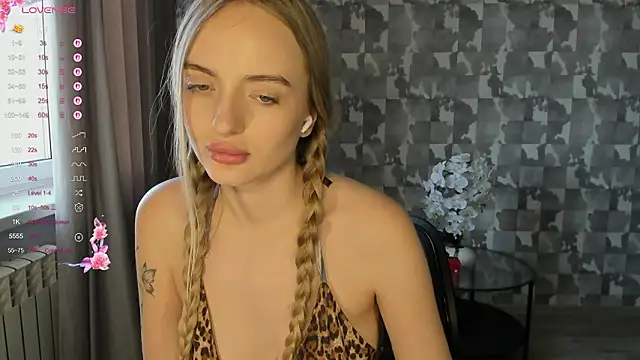 A_delinaのライブXXXチャット