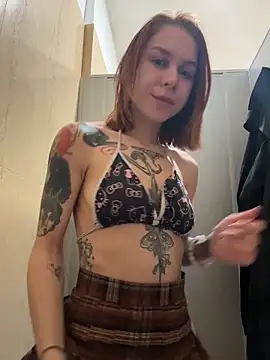 XXX chat uživo modela RosieSecret