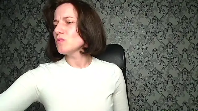 Kelly_Kisss Chat XXX live