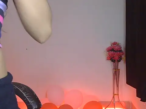 Pokazy przed kamerką – miss_ragni