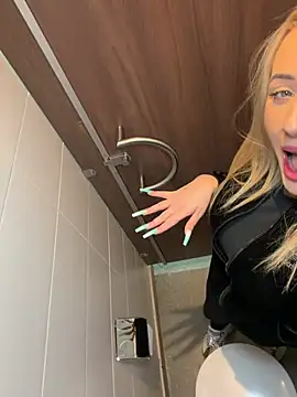 Strongqueen Webcam Show