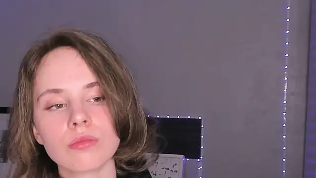 CrystaLeah's Live XXX Chat