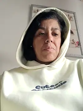 Czat XXX na żywo – Molly_newman6