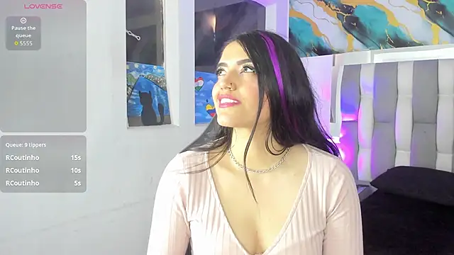 IsaDiiaz 现场XXX聊天