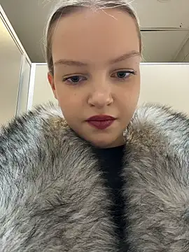 دردشة AshleyMur الجنسية المباشرة