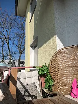 SkinnyLilly Live XXX-chat