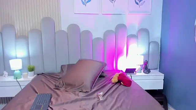 luly_dreams Adlı Modelin Canlı XXX Sohbeti