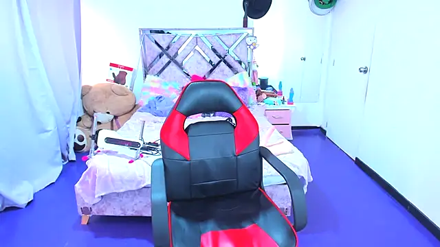 Luna_Analya Chat XXX live