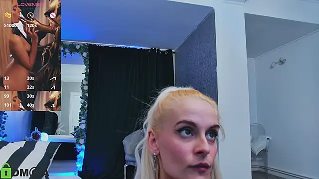 SelenaDaze's Live XXX Chat