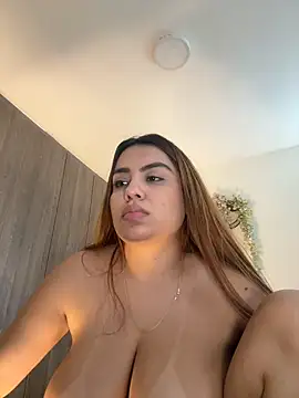 valeria2019hot's Live XXX Chat