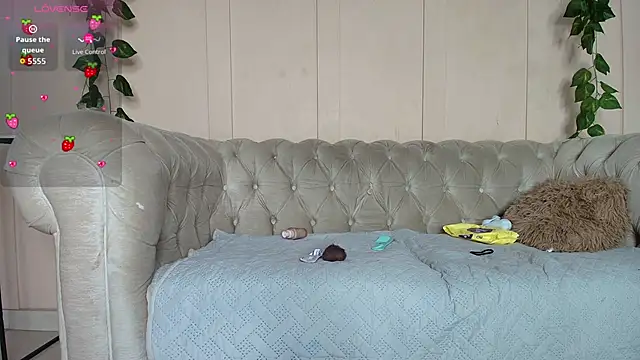 natalia_aguirre1's Live XXX Chat