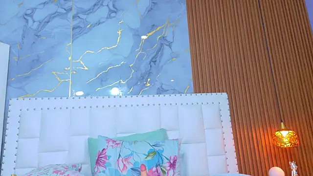 hotiergirl's Live XXX Chat