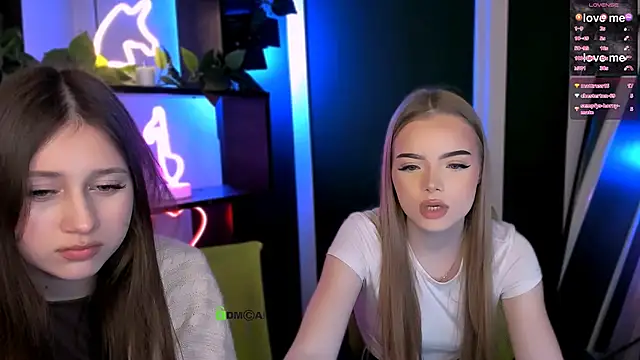 arianaa_cat's Live XXX Chat