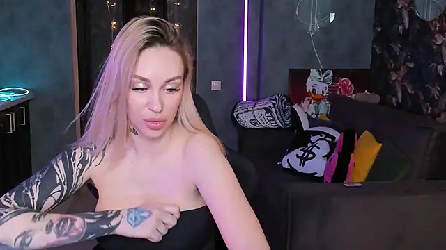 Chat XXX en directo de Blckmirrorr