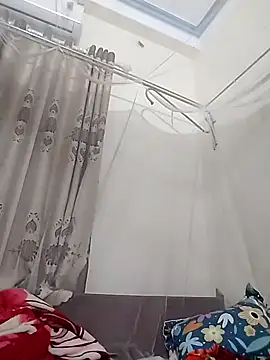 Moubie1 现场XXX聊天