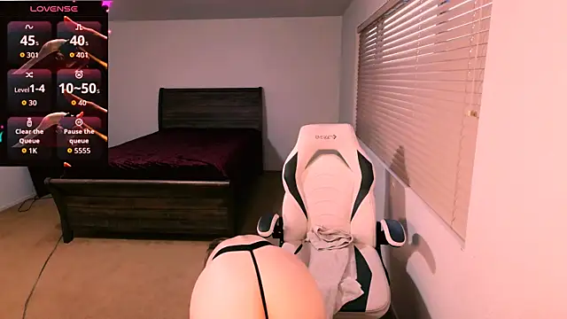 britteebee's Webcam Show