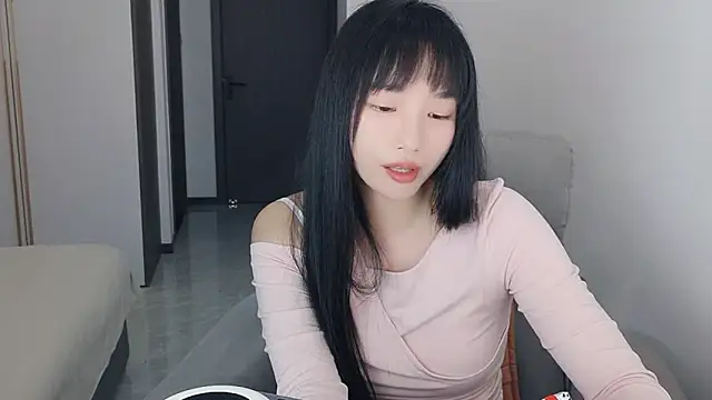 Chatroom XXX en direct de Lisa-3333