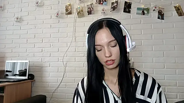 VanettaHartong's Live XXX Chat